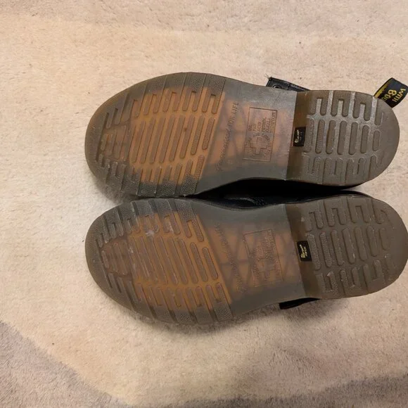 Dr Marten's 1460 Vegan Leather Boots - Picture 3 of 5